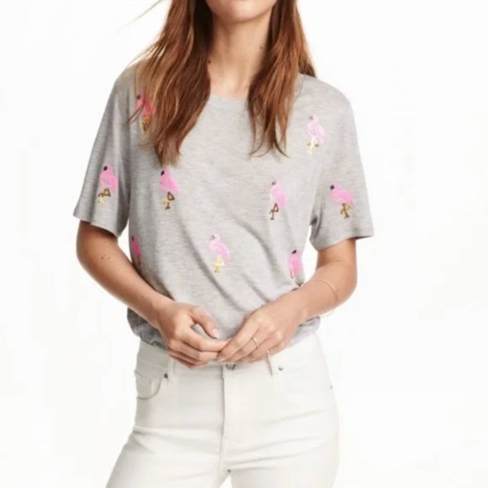 H&M ~ Flamingo sequin grey tee